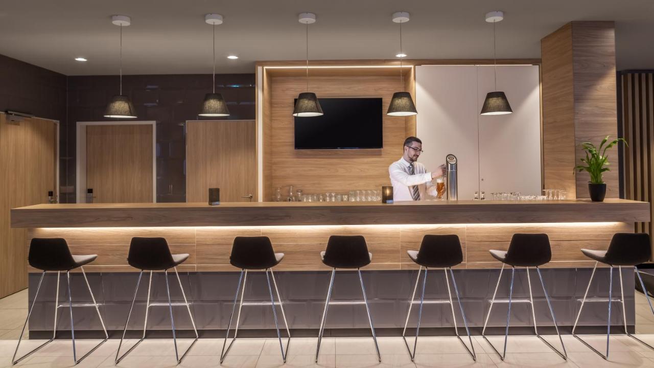 Holiday Inn Express - Munich North By Ihg מראה חיצוני תמונה