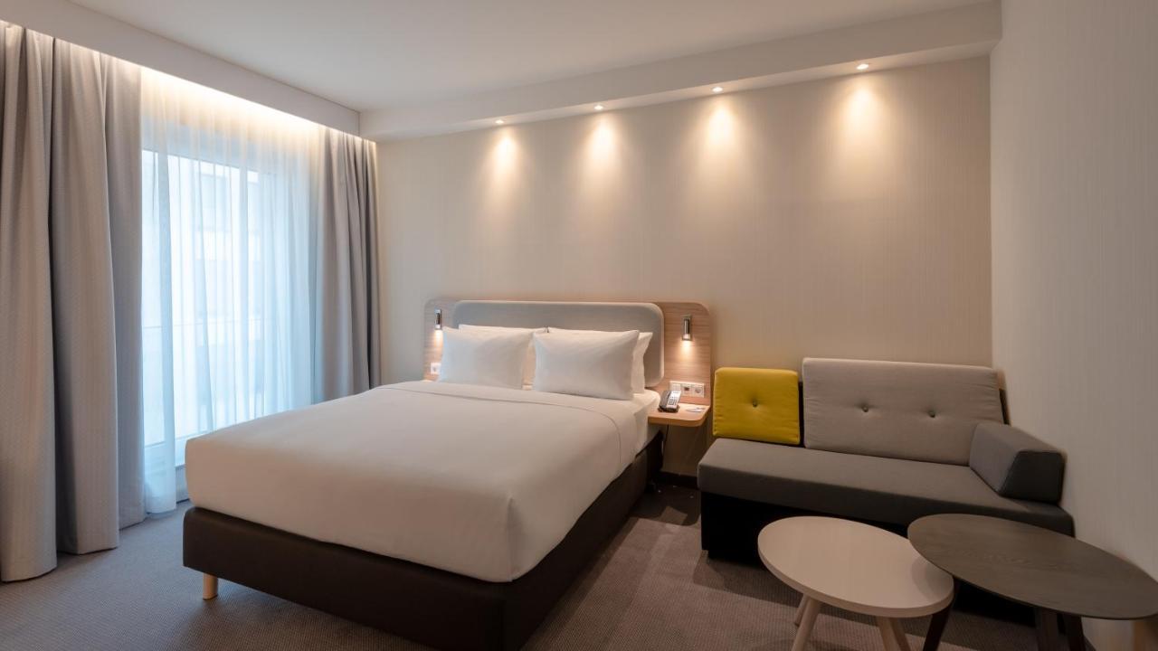 Holiday Inn Express - Munich North By Ihg מראה חיצוני תמונה
