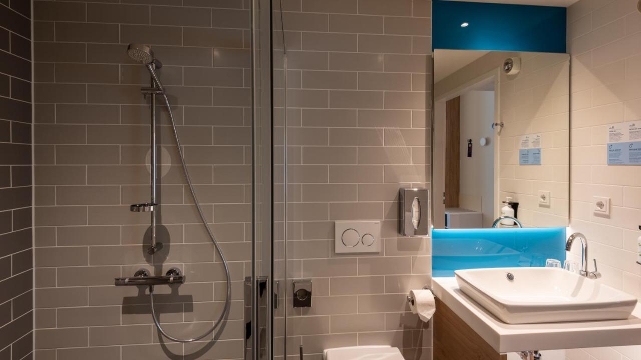 Holiday Inn Express - Munich North By Ihg מראה חיצוני תמונה