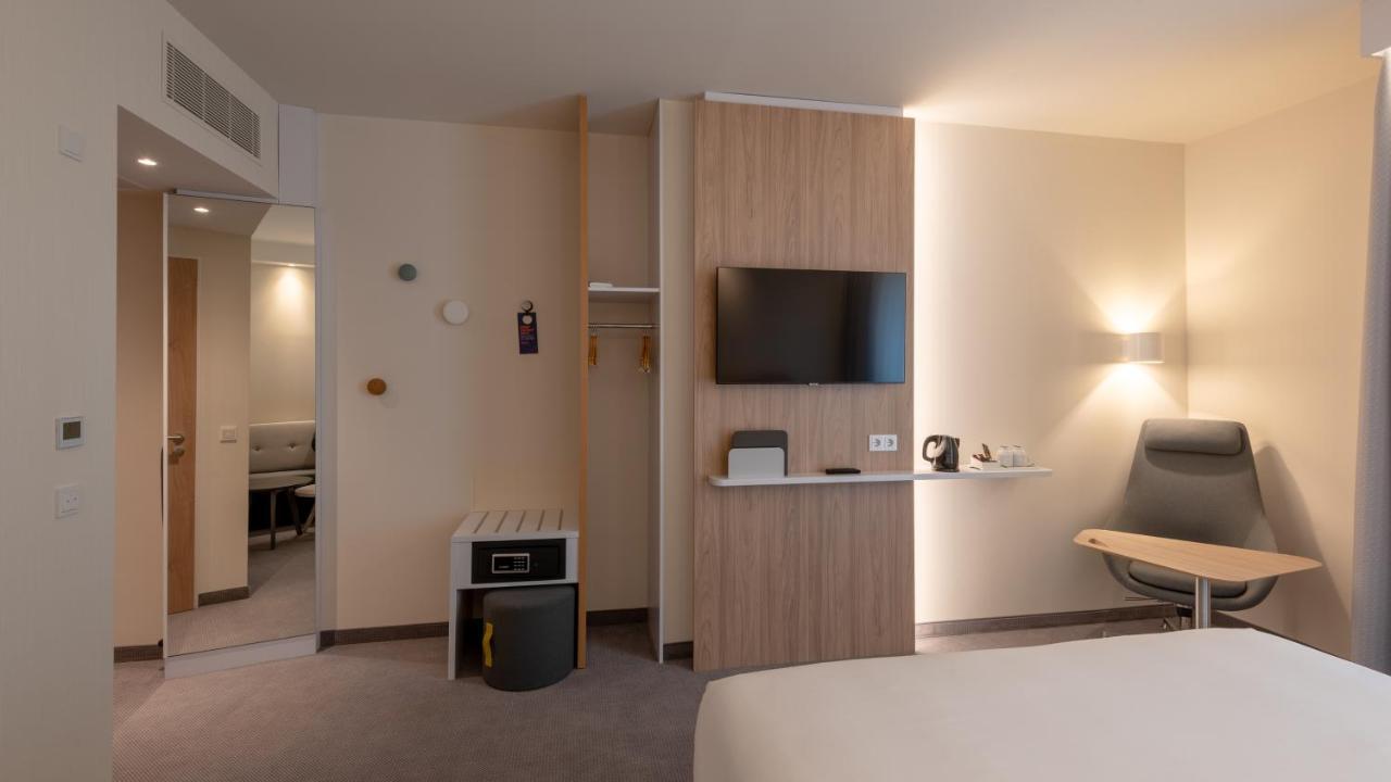 Holiday Inn Express - Munich North By Ihg מראה חיצוני תמונה